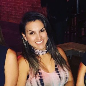 Meet your Posher, Raquel